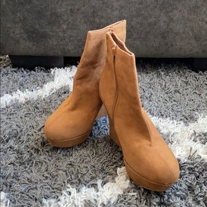 Tan Ceasar Wedge Booties size 8.5
